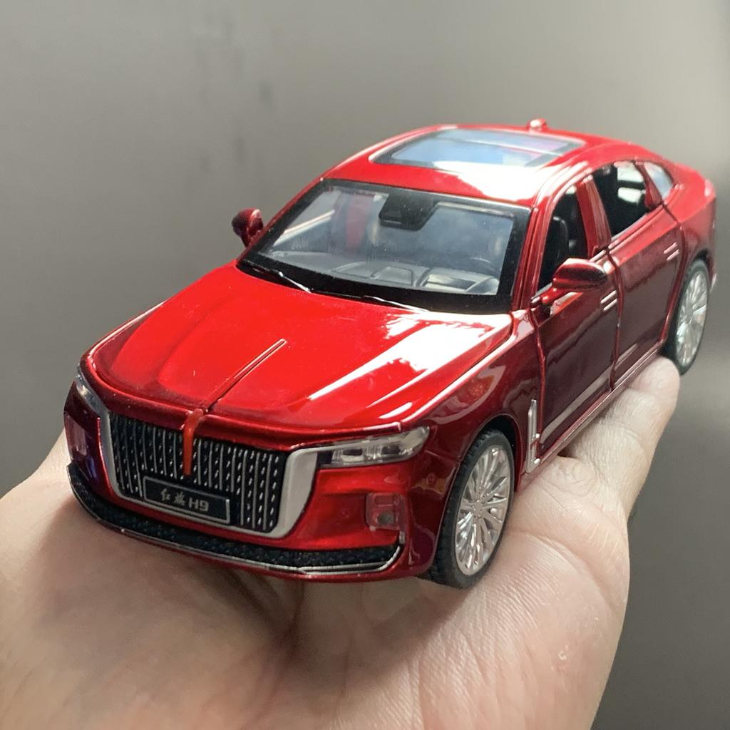 1:32 Hong Qi H9 Alloy Metal Diecast Model Car Car Central Control Ornament Miniature Metal Vehicle Trendy Auto Accessory & Small