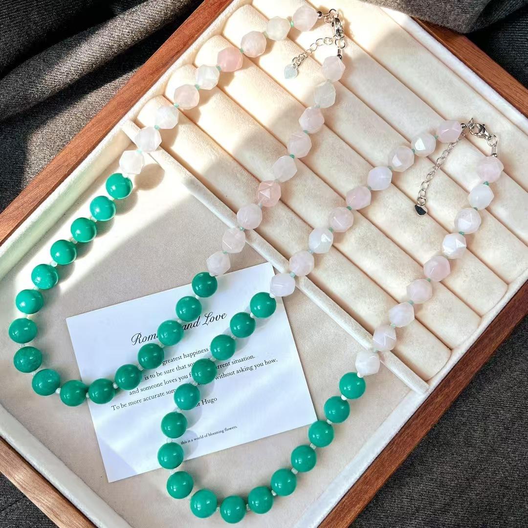 Retro High-Quality Natural Cut Powder Crystal Simulation Turquoise Necklace Sweater Chain