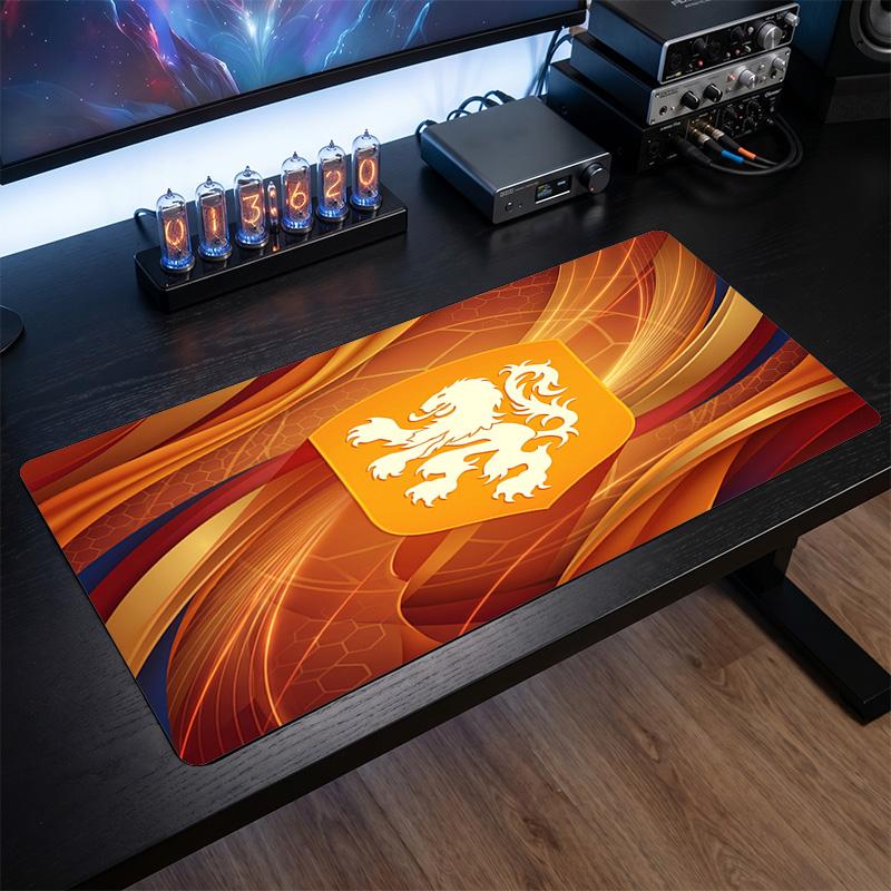 Nederland Voetbal Logo Muismat, Uitgebreide Antislip Rubberen Bureau Mat voor Gaming Kantoor Laptop Fan Cadeau