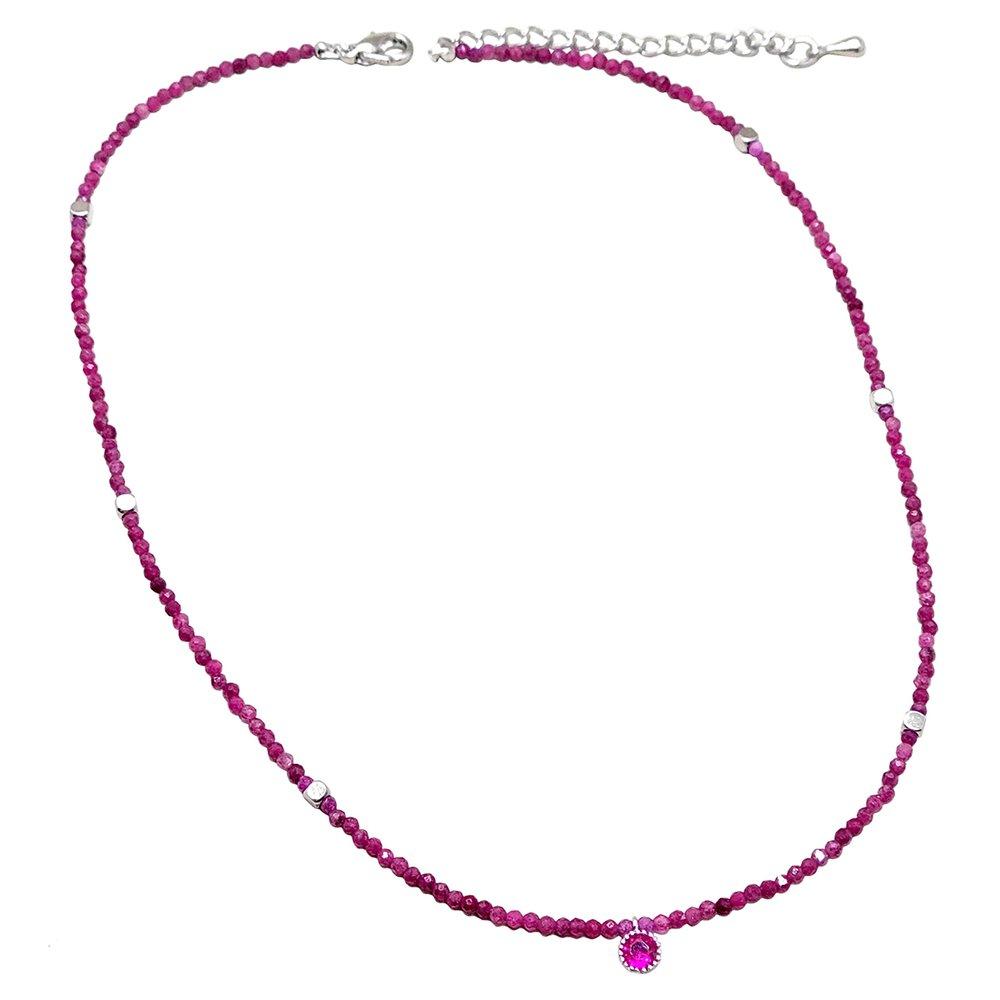 Schlanke rohe Rubin-Halskette