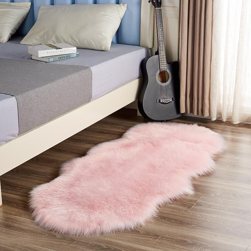 Polyester Plush Area Rug For Bedroom Living Room Non Slip Modern Home Decor