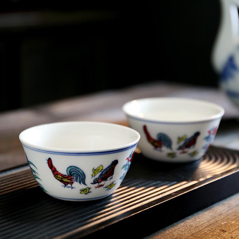 Vintage Style Doucai Chicken Ceramic Cup for Wine or Tea – Elegant Retro Design