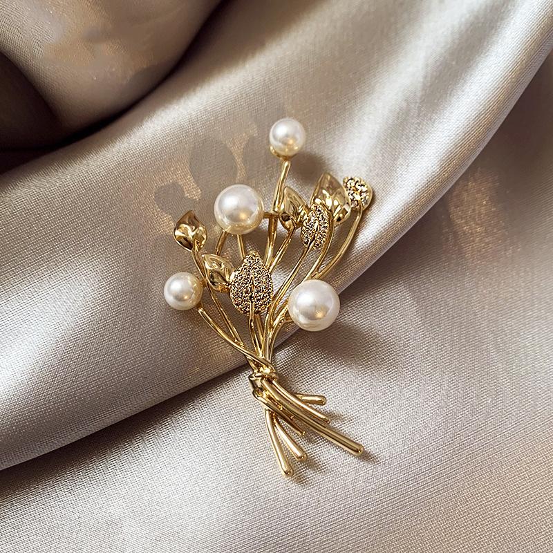 Elegant Wheat Ear Alloy Brooch: High-Grade Pin for Coats and Suits