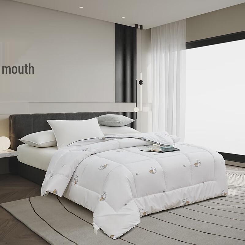 

Louis Kellog Baroque Wool Quilt