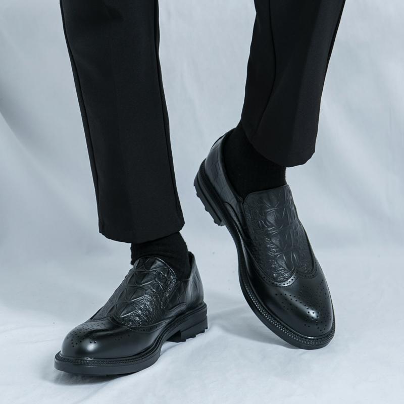 Klassische Marke Britischer Stil Herren Leder Freizeitschuhe Business Formelle Schuhe Dicksohlige Slipper Herren Pendeln Alltagskleidung