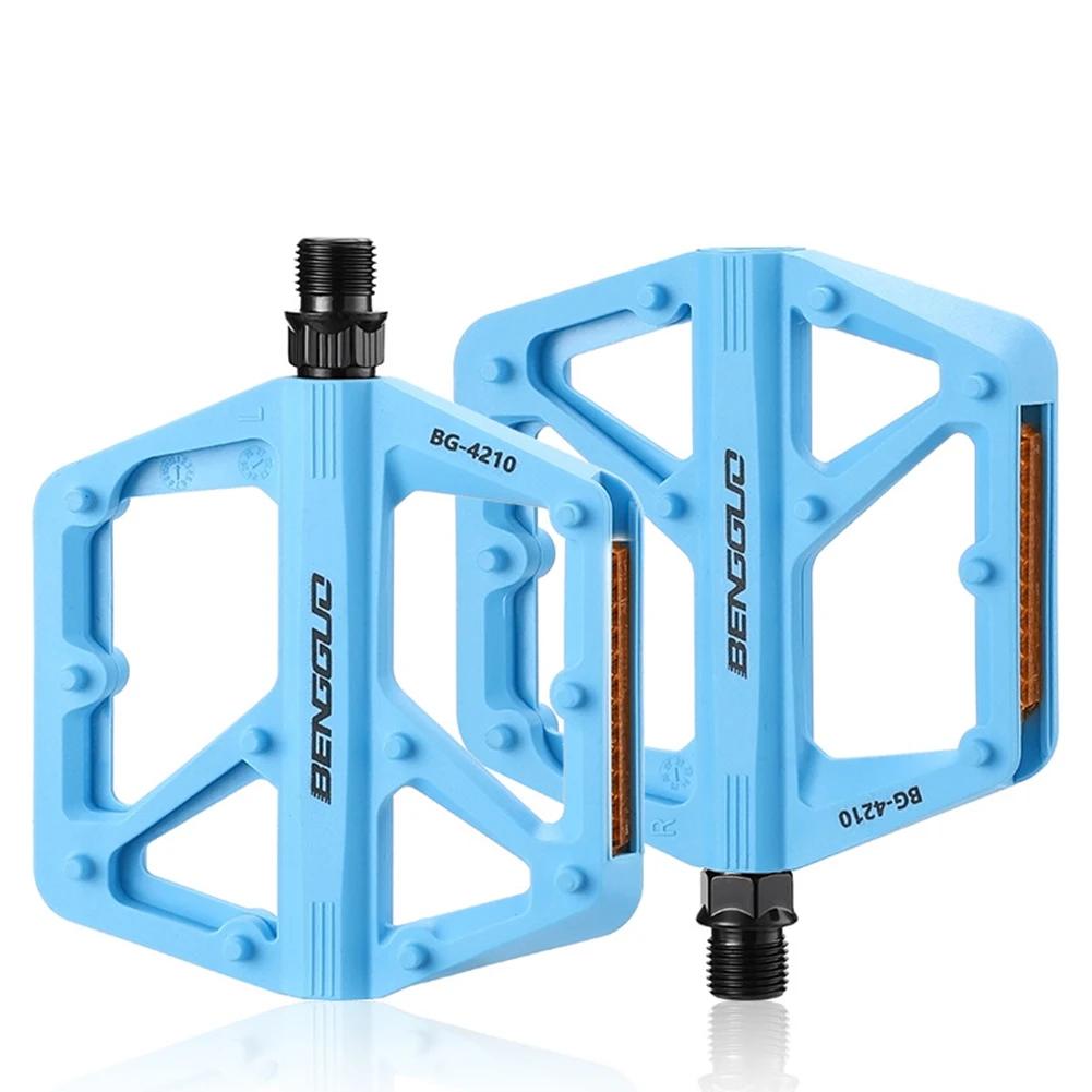 Double DU Bearing Nylon Bicycle Pedals with Reflector Ultralight Bike Pedals Waterproof Cycling Safety Pedals Bike Accessories