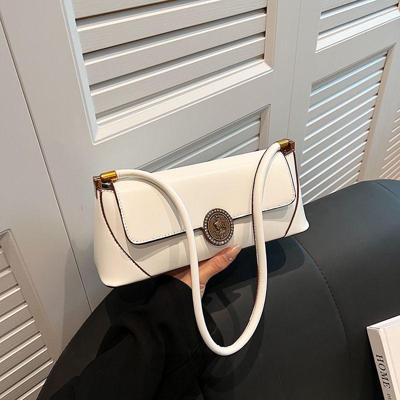 

Underarm baguette bag women s bag new French niche texture high fashion Internet celebrity versatile shoulder bag белый