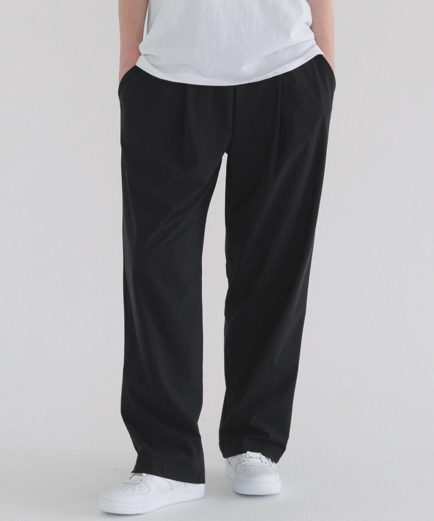 PIANER Cool Stretch One-Tuck Wide Training Pants (Black)