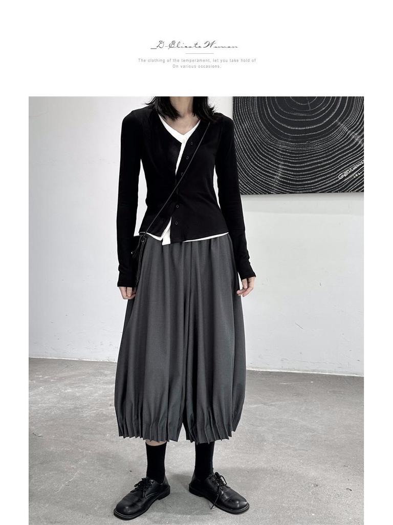 Women's 2024 Slim Fit Knit T-Shirt: Fake Two-Piece, Long-Sleeve for Spring & Autumn