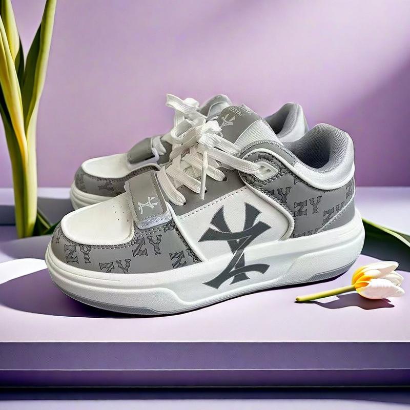Niche board shoes men's spring new versatile casual white shoes platform letter shoes