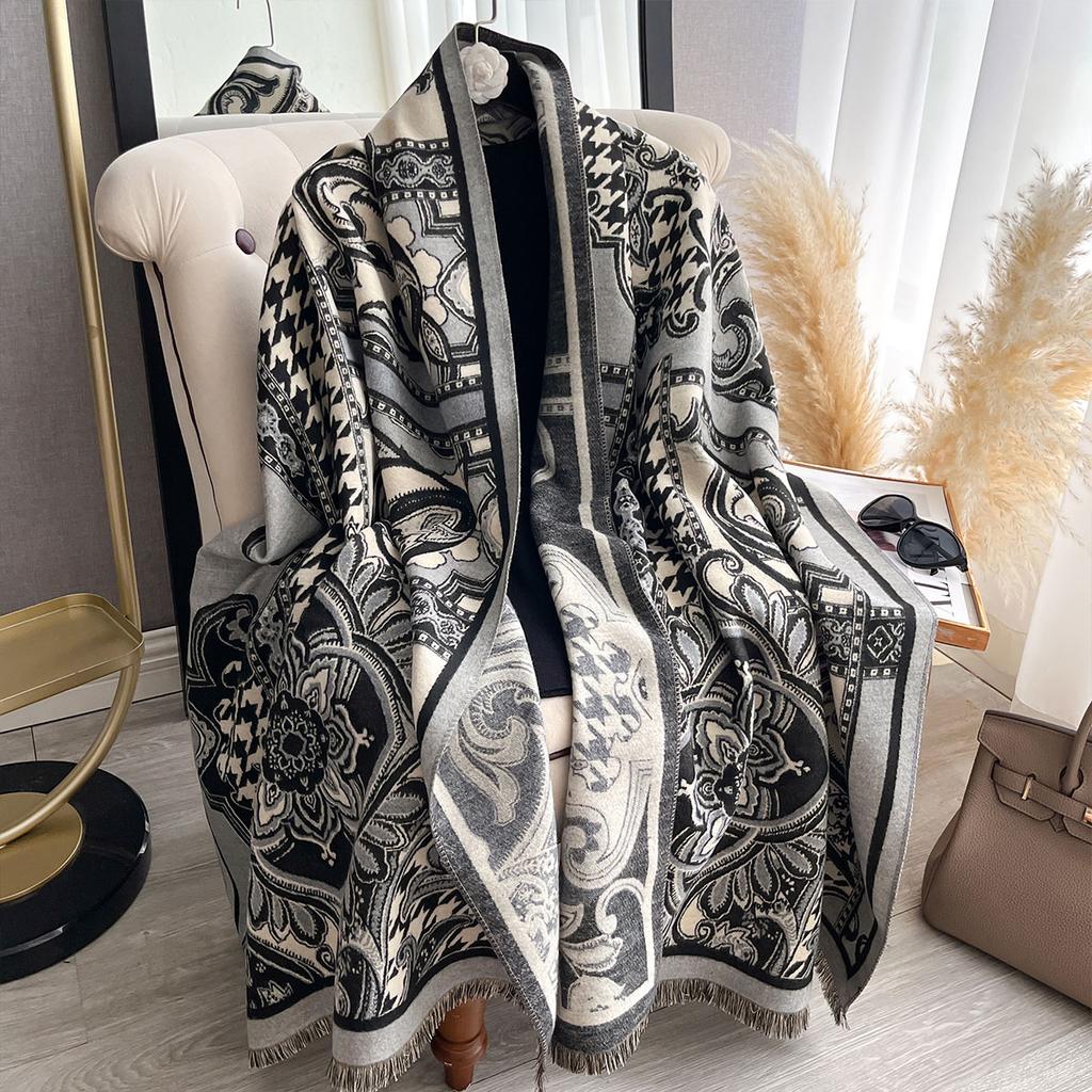 Women  National Style Scarf Luxury Autumn Winter Warm Shawls Jacquard Scarve Pashmina Mujer Femme Foulard Bufanda
