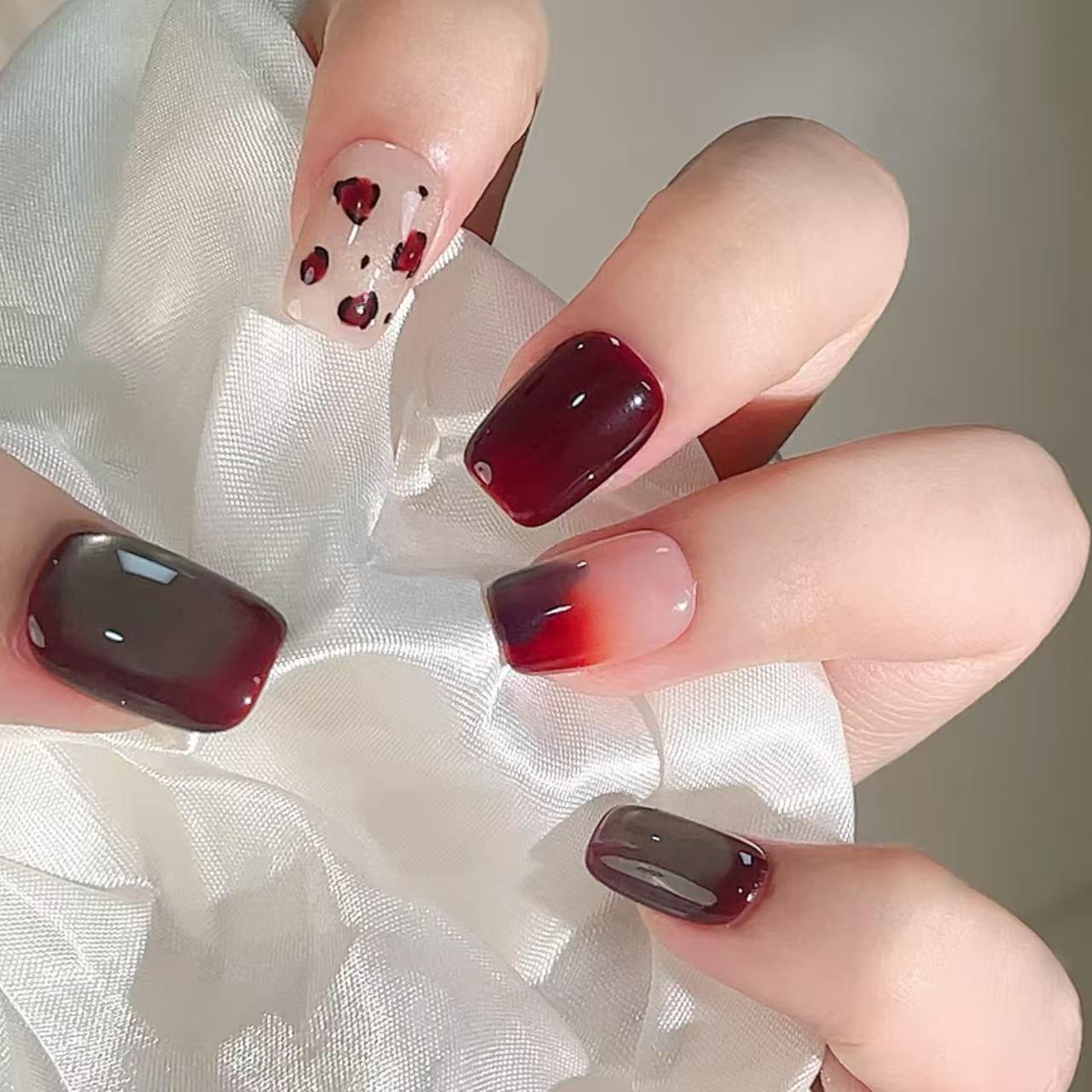 Elegant Deep Brown Amber Leopard Print Cat Eye Gradient Short Manicure – Pure Handmade Autumn/Winter Wearable Nails Small