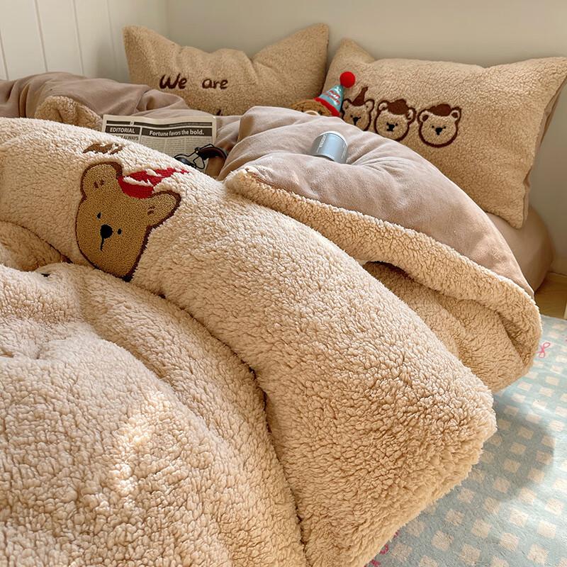 OEING Three Little Bears Lamb Wool Bedding Set