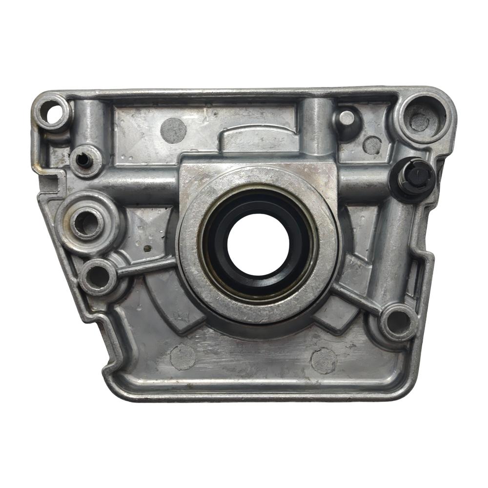 Oil Pump For JONSERED 625, 630 Super II, 670 Super II, 670 Champ