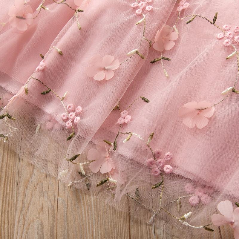 Summer Children's Clothing Embroidery Flower Lace Mesh Princess Dress Girls Clothes Baby A-Line Casual Party Flying Sleeve Dress