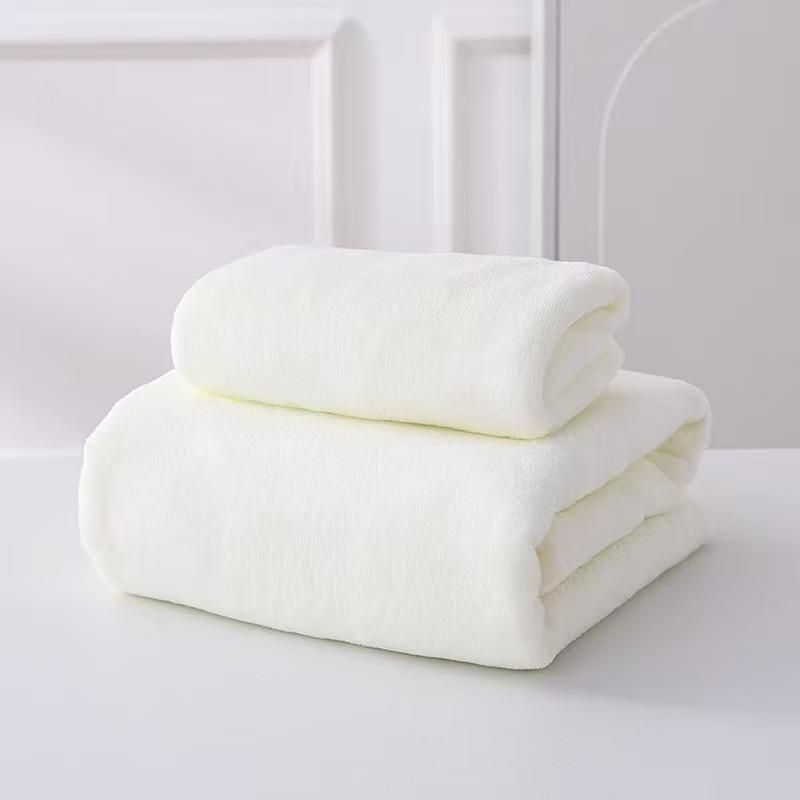 Embroidered Quick-Dry Coral Fleece Bath Towel - Thick, Absorbent & Soft 35x75