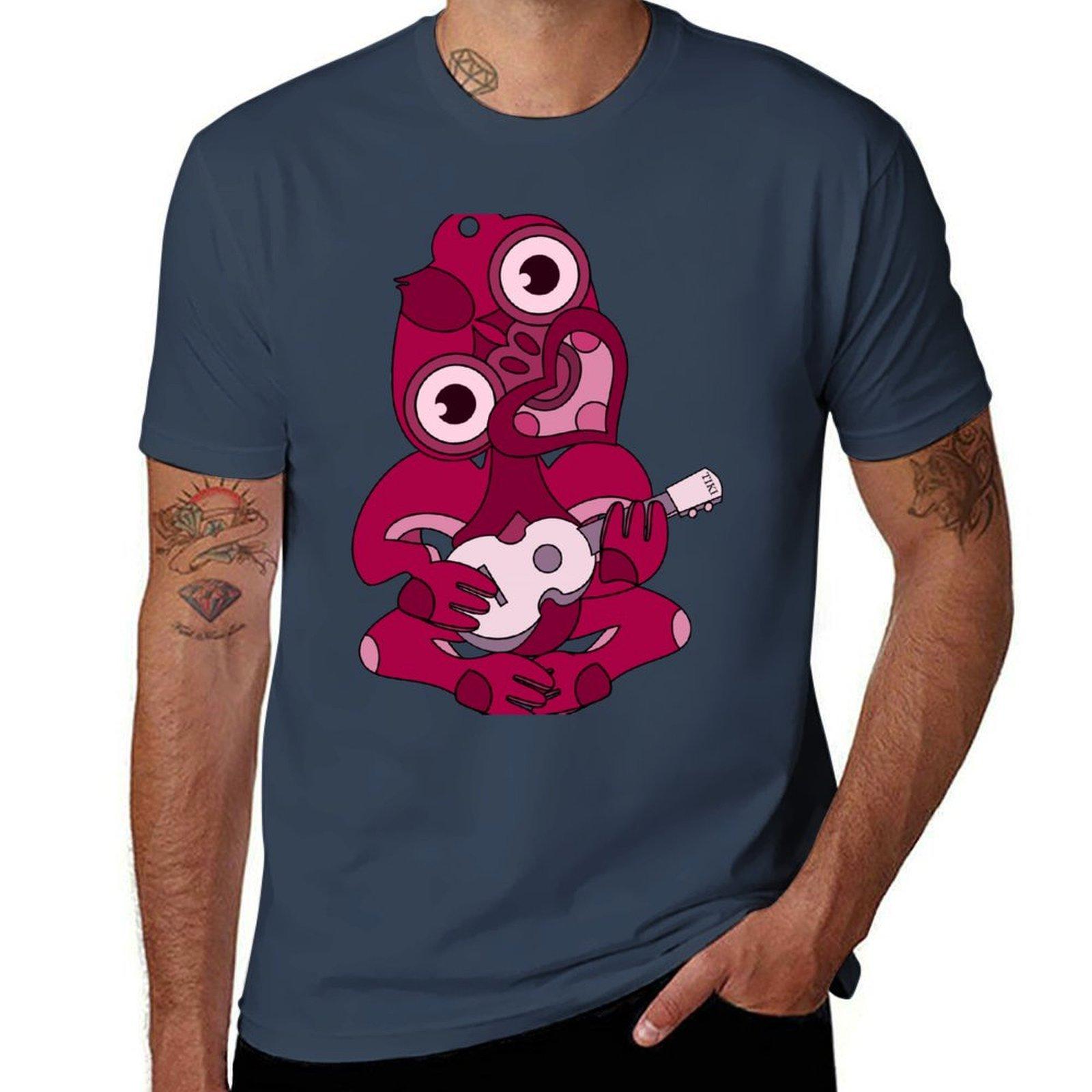 Pink Hei Tiki with ukulele TShirt Casual Basic Short Sleeve TShirt S