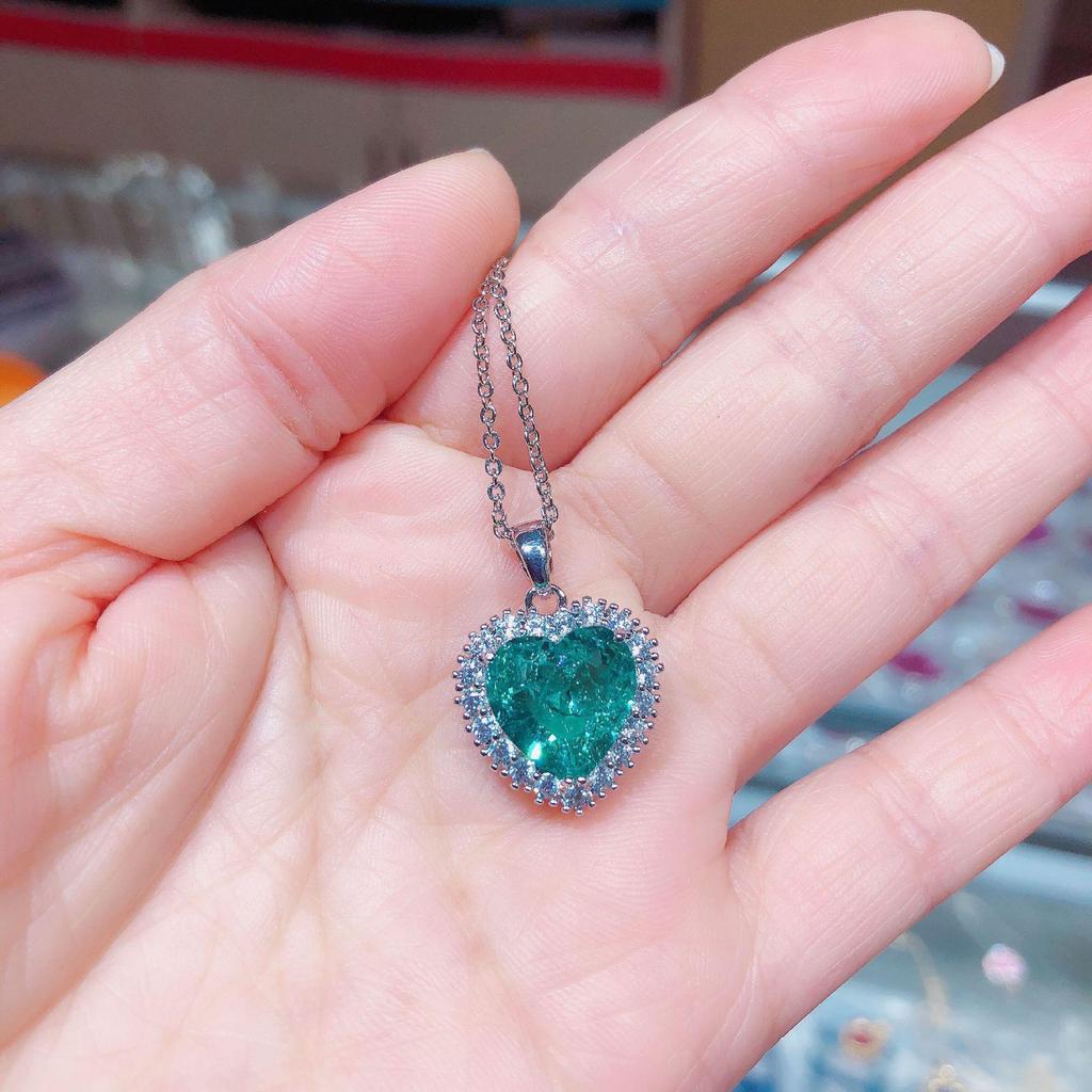 Heart of the Ocean Copper & Zircon Heart-Shaped Pendant Necklace - Women's Fashion Jewelry