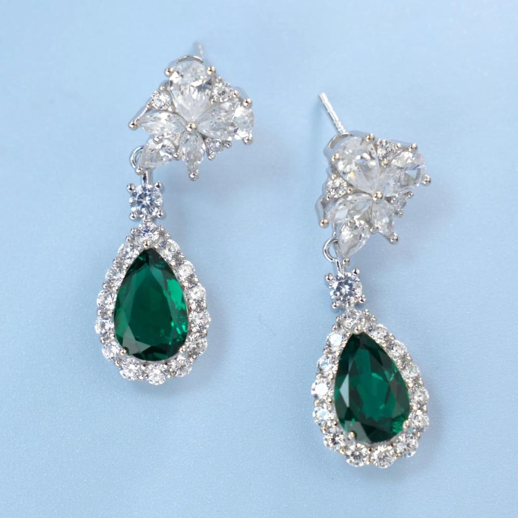 S925 Sterling Silver Cultured Emerald Water Drop Stud Earrings for Women - Light Luxury, Elegant, Versatile.