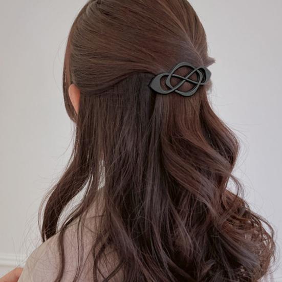 Hair Barrette Retro Style Hollow Metal Spring Design Back Head Hair Clip Women Matte Finish Hair Accessories