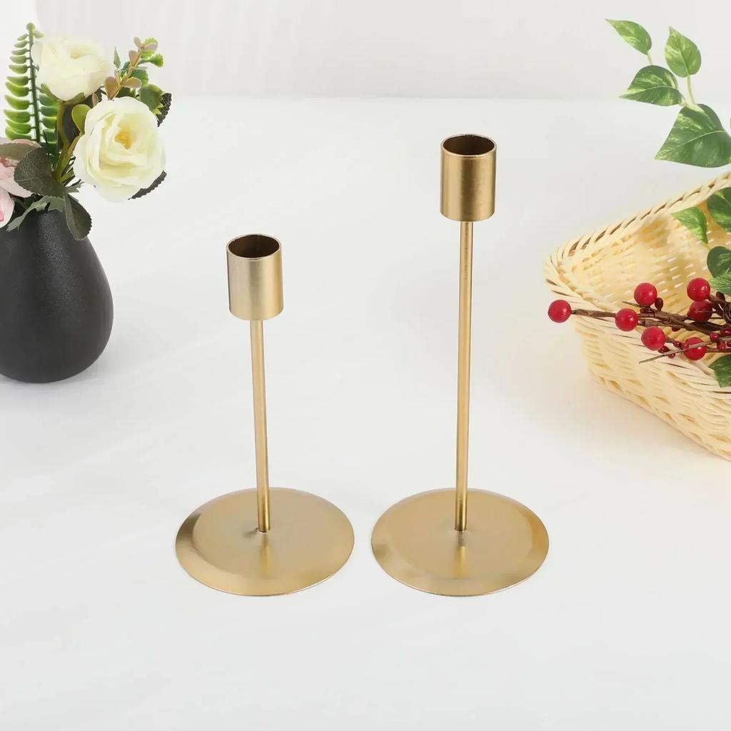Nordic Single Head Candlestick Simple Iron Art Candleholder Wedding Decoration Romantic Atmosphere Candlelight Dinner Candle Cup