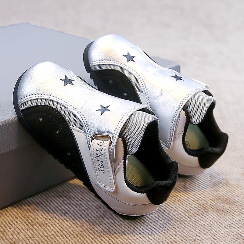 

New autumn boys shoes, children s casual slip-on sneakers with leather upper and soft sole, suitable for older children 23Code