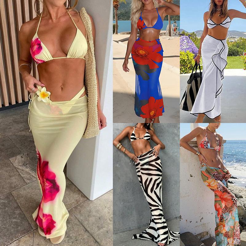 Damen Sexy Sommer Strand Halter Binde Seite String Unterteil Bikini Badeanzug mit Langem Überwurf Kleid, Modisches Bedrucktes 3-teiliges Badebekleidungs-Set