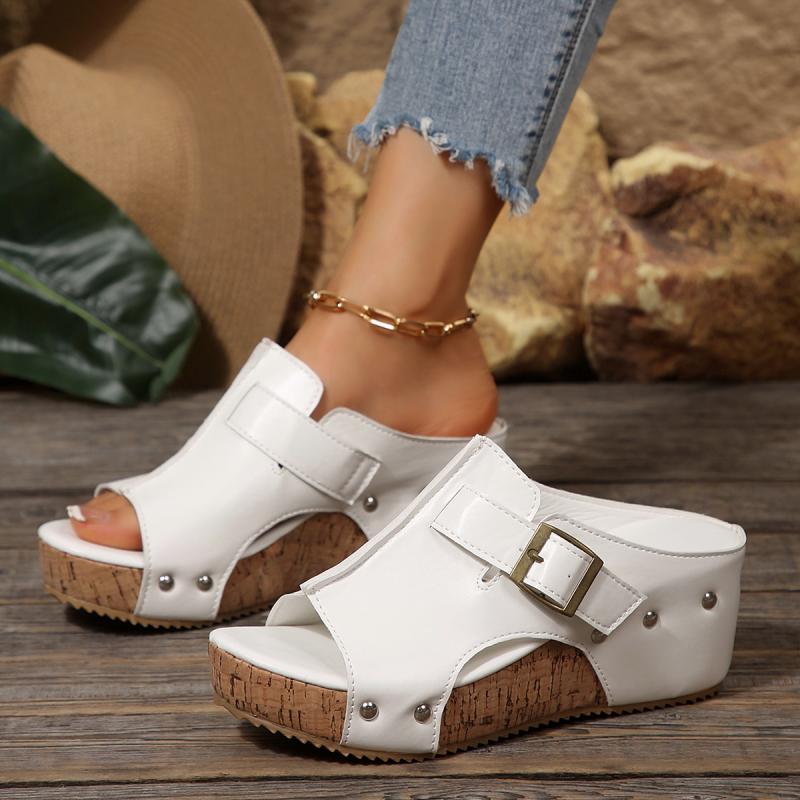 Fashion Punk Rivet Decoration Pu Strap Slip On Sandals Women Fashion Chunky Platform Wedge Heels Slippers Metal Buckle Decoration Slides