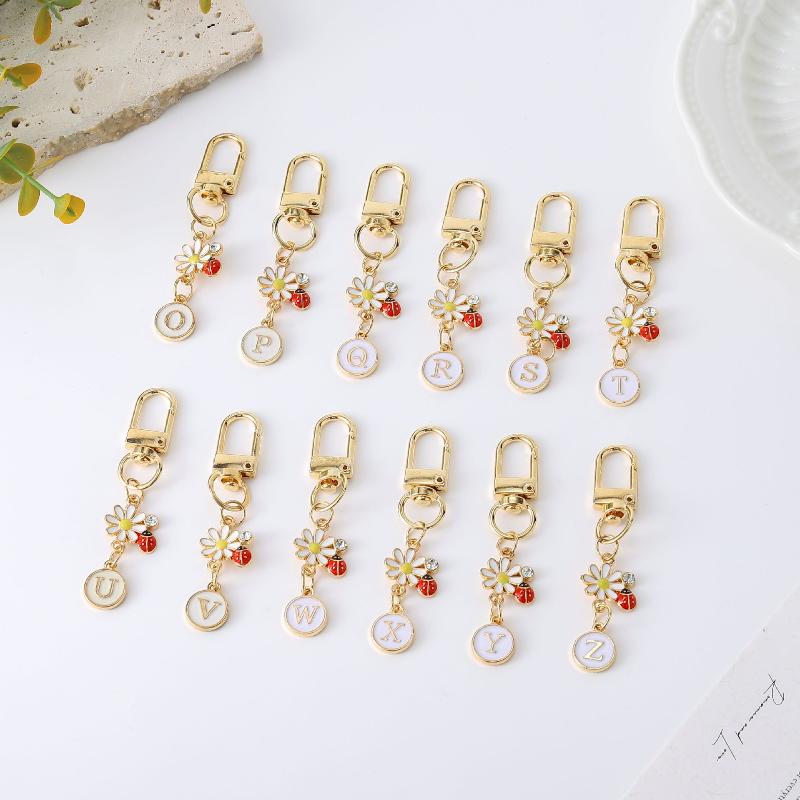 Ladybug A-Z Alphabet Pendants Keyring Initials 26 Letters Keychains Handbag Ornaments Diy Girls Kids Jewelry Gifts