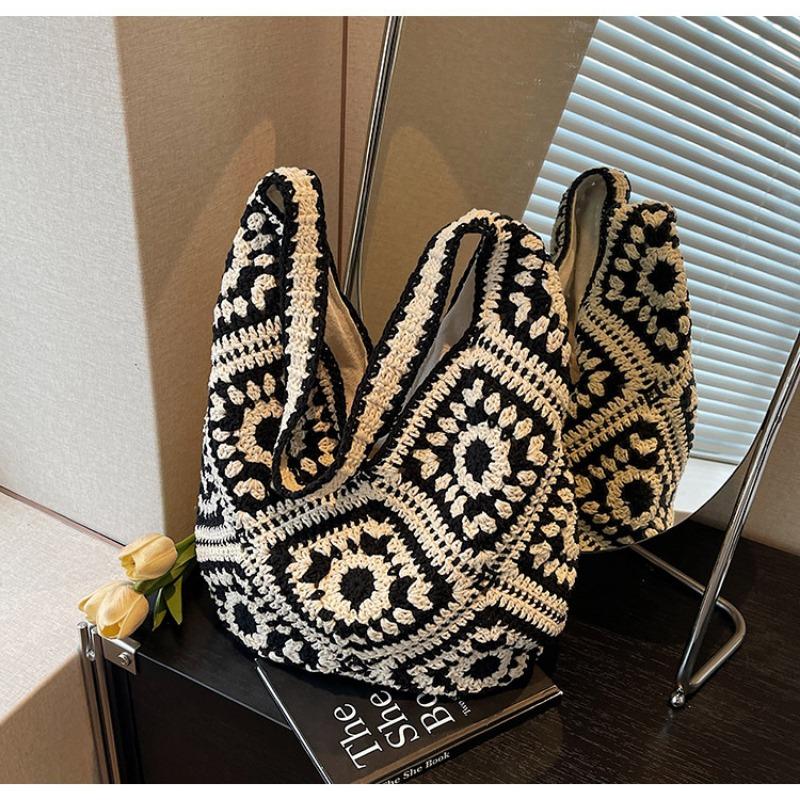 

Spring new handmade hollowed sunflower woven bag single shoulder diagonal span woven armpit bag чёрный
