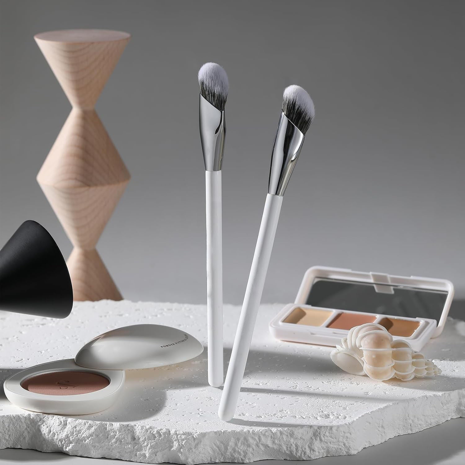 INHAK Concealer Brush Set - Dual Brush 810+ Corrector Brush 811 1pc