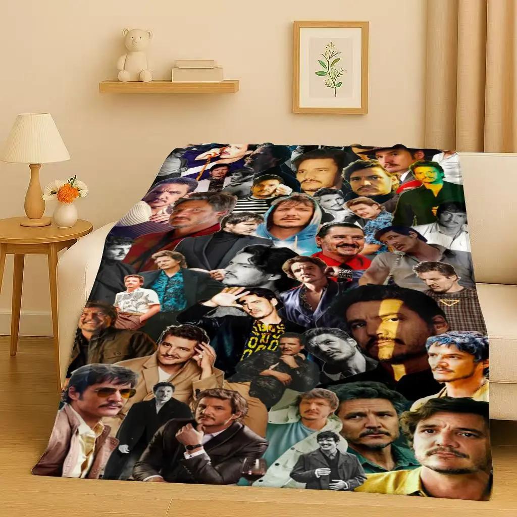HD Pedro Pascal Schöner Schauspieler Flanelldecke, Ultraweiche Warme Plüschdecke für Zuhause Schlafzimmer Bett Sofa Abdeckung Kinder Picknick Geschenk