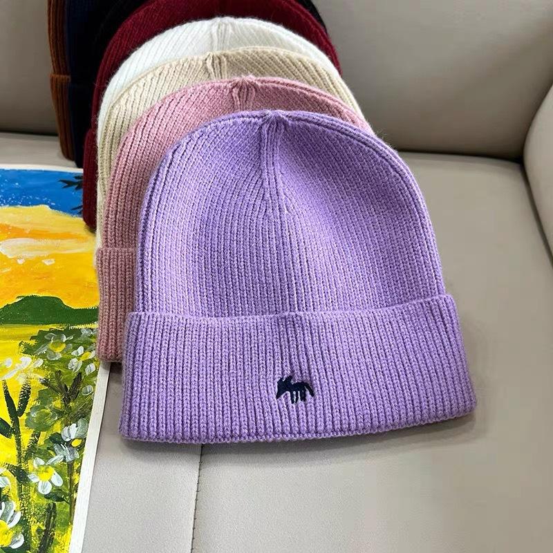 

Зимние вязаные шерстяные шапки мужские и женские простые и универсальные теплые вязаные шапки для путешествий ветрозащитные и от холода шапка от холода тренд M（56-58cm）