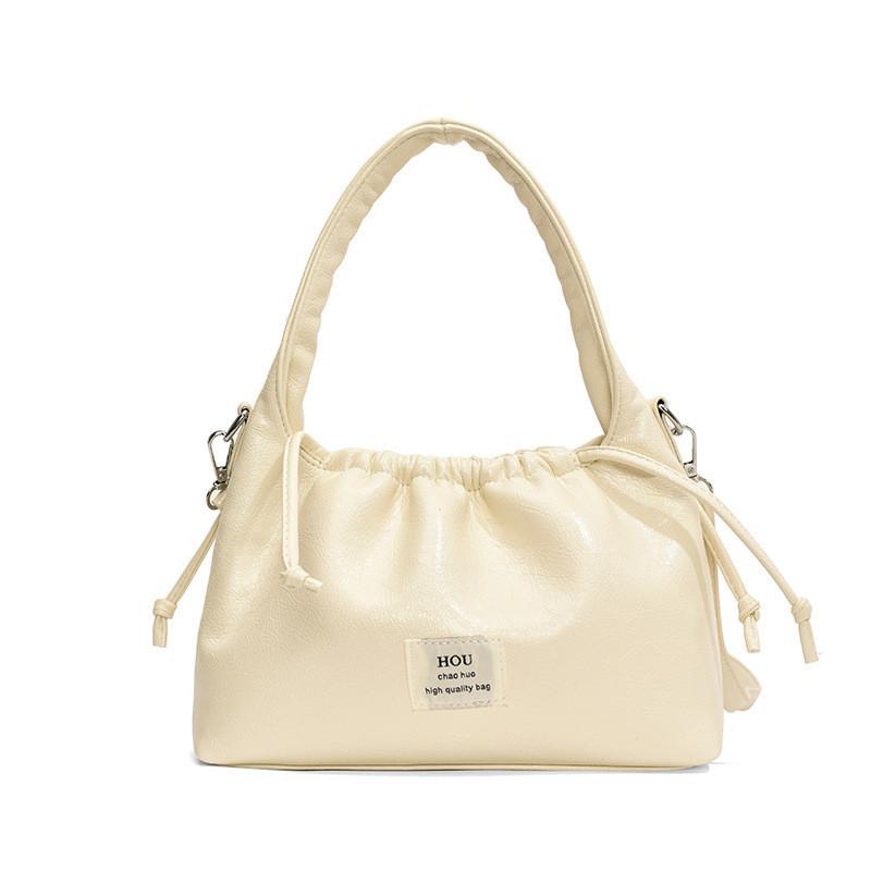 

IELGY Женская сумка премиум-класса Sense со складками подмышками, маленькая сумка через плечо на одно плечо с маленькой золотой цепочкой и цепочкой бежевый