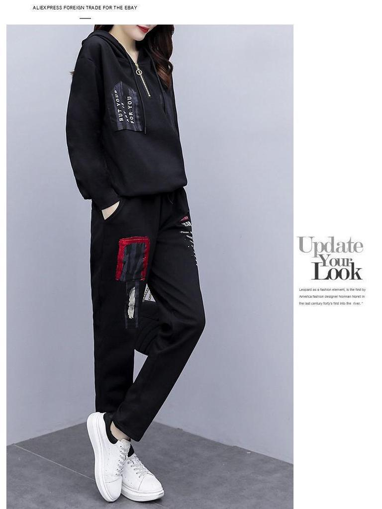 Women's 2025 Autumn/Winter Fleece-Lined Loose Sportswear Set: Long-Sleeve Sweatshirt & Trendy Long Pants.
