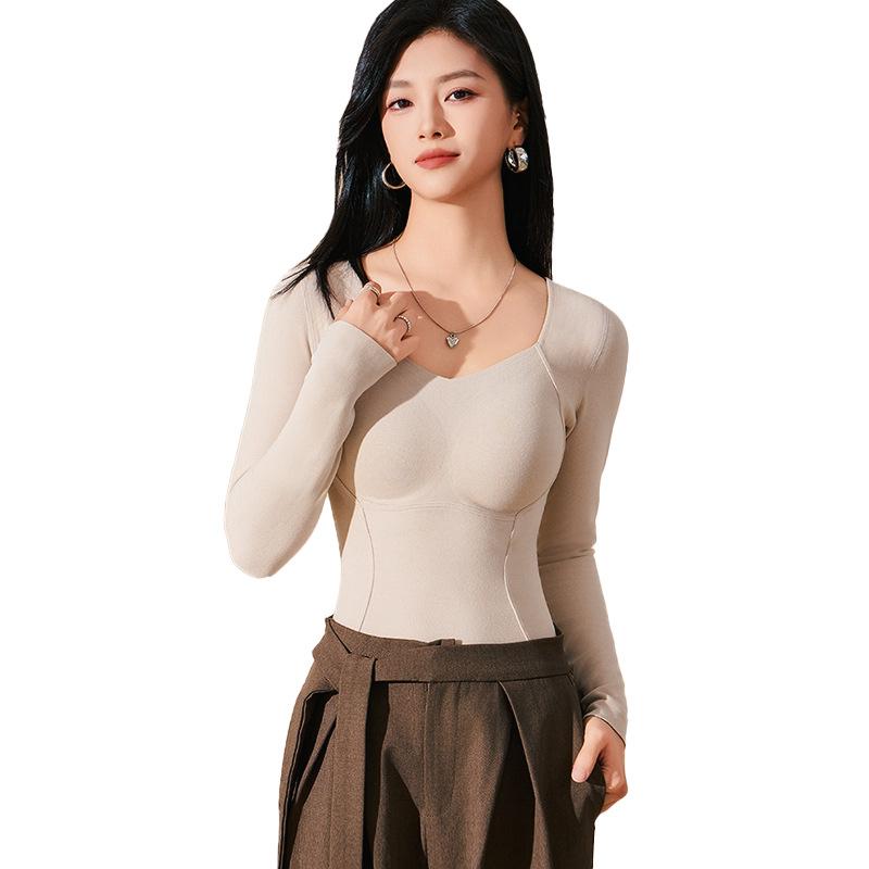 Women's Graphene Heated Long Sleeve Underwear Set with Padded Top & Leggings