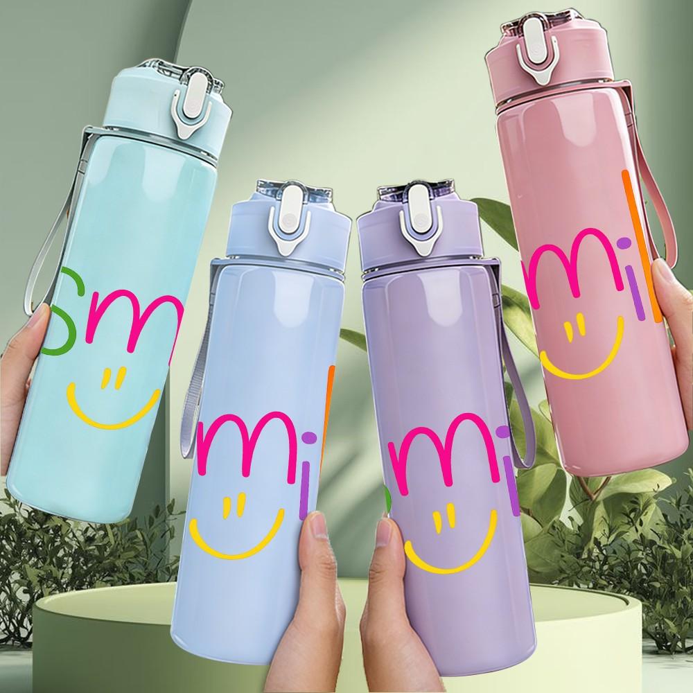 1PC Multicolor Smile Text Art Print 750ml Color Plastic Sports Water Bottle Leakproof Flip Straw Lid Suitable for Sports Office Home Use