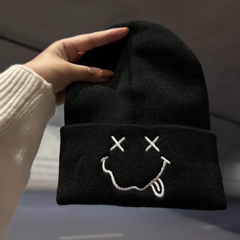 

Милая смешная шапка с вязаным смайликом, детская, осенне-зимняя, новая, персонализированная, универсальная, теплая, с защитой ушей, шерстяная шапка для мужчин M（56-58cm） чёрный
