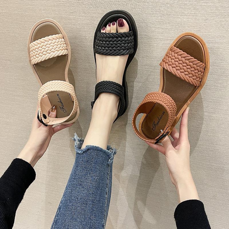Sandals Women's One-word Buckle Shoes Summer 2024 New Flat-bottomed Light Casual Student Ins Tide Roman Beach Shoes
