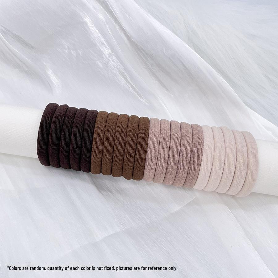 

Лучшие аксессуары для волос: Универсальный набор тканевых резинок для волос для хвостиков и пучков