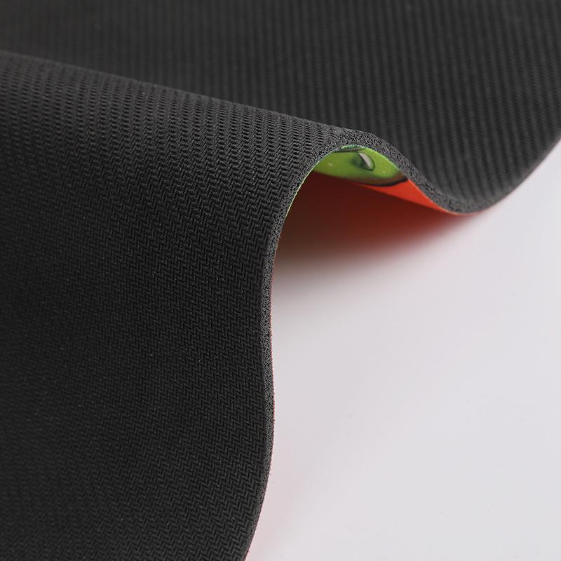 Cartoon Strawberry Bear Toilet Toilet Non-slip Foot Mat Diatom Mud Floor Mat 3D Three-dimensional Expansion Soft Mat Door Mat