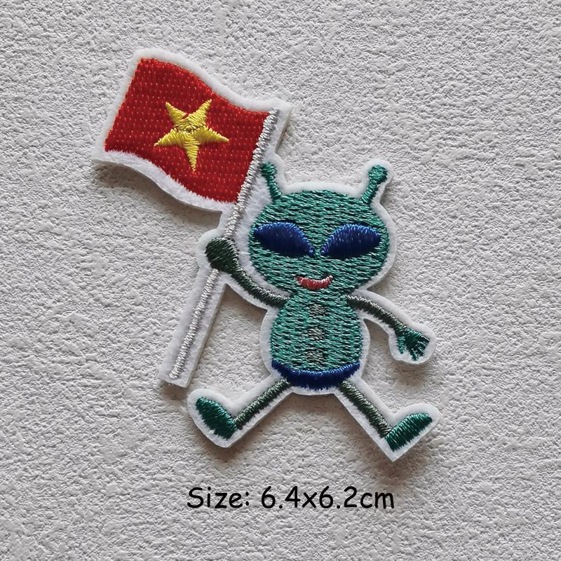 Alien Planet Rocket Patch Iron On Embroidered Sew On Sun Astronaut Jet Aircraft Meteorite Patch Fabric New Heat Transfer Garment Accessory DIY
