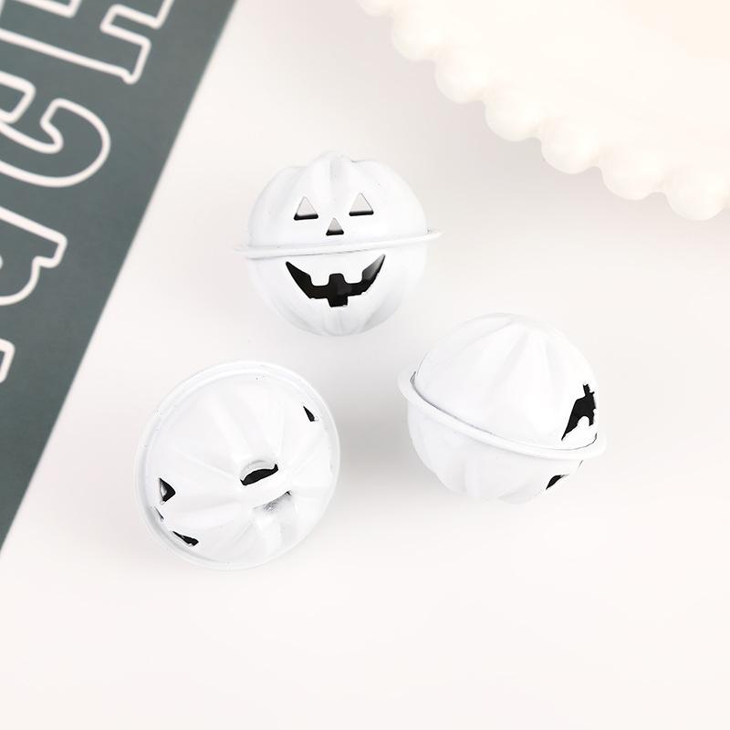 1pc Halloween Decoration Cute Colored Pumpkin Head Fun Ghost Face Bell Pendant Pet Keychain Pendant Fun Bell Handmade Jewelry