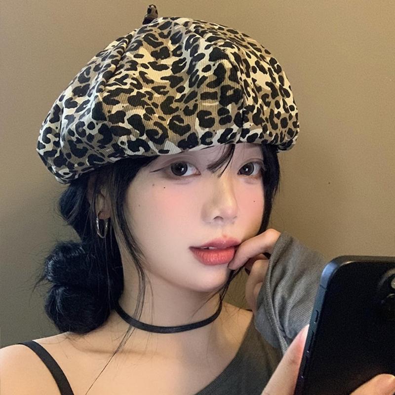 Girls 2000s Hat Painter Hat with Leopards Print for Daily Wear