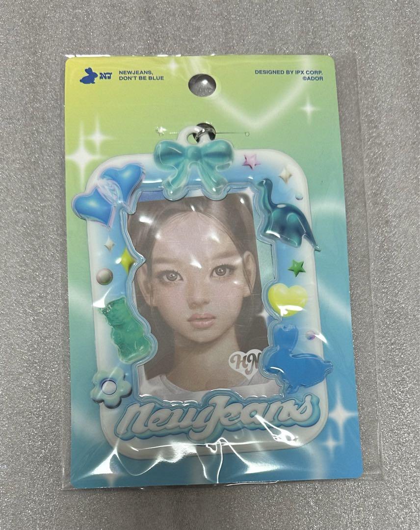 

[USED] NewJeans GetUp Korea Pop-Up Trading Card Holder Hani