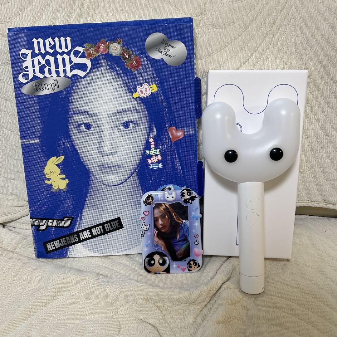 

[Б/В] НОВІ ДЖИНСИ Bluebook версія Minzy. і кишеньковий ліхтарик