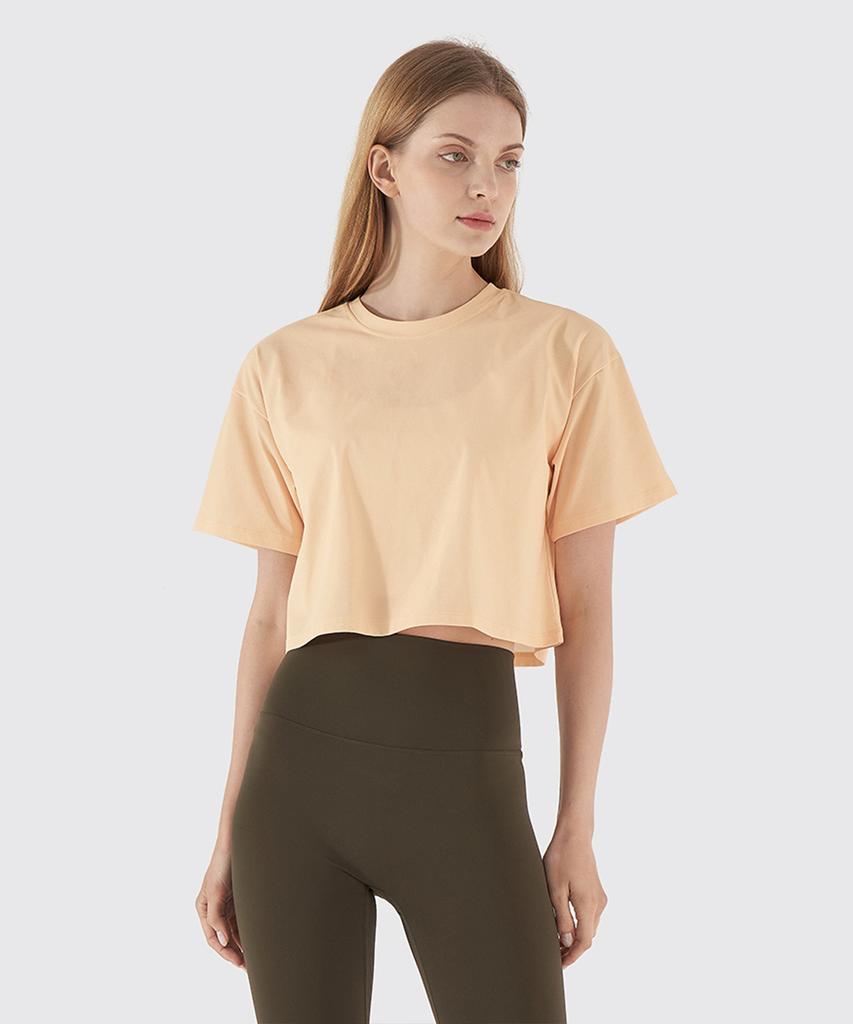 NOKJOK [2 Pack] Holly Crop Short Sleeve Tee 2-Piece Set (D Type)