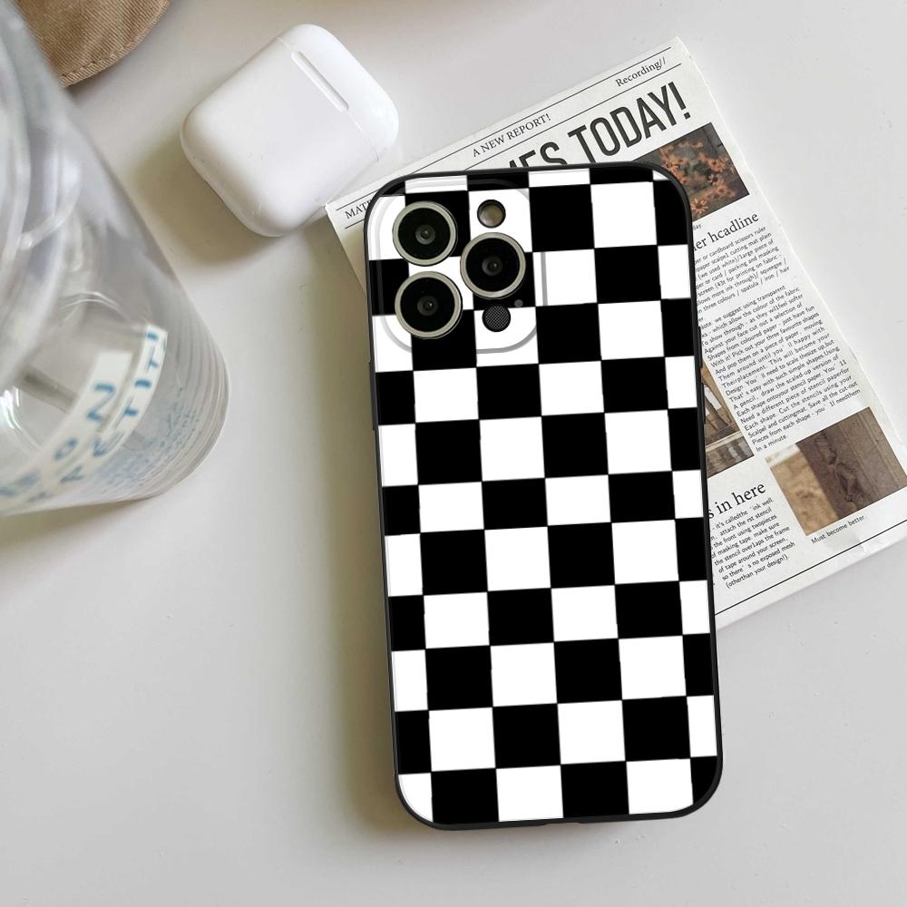 Checker Checked Chess Board Phone Case FOR IPhone 15 14 11 12 Pro 15 16 Plus 13 Pro MAX XR XS Black Soft Covers