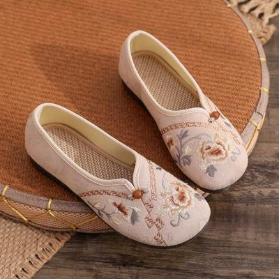 Women's Fabric Shoes Spring Summer Flat Sole Soft Non Slip Shoes for Moms Retro Ethnic Style Embroidered