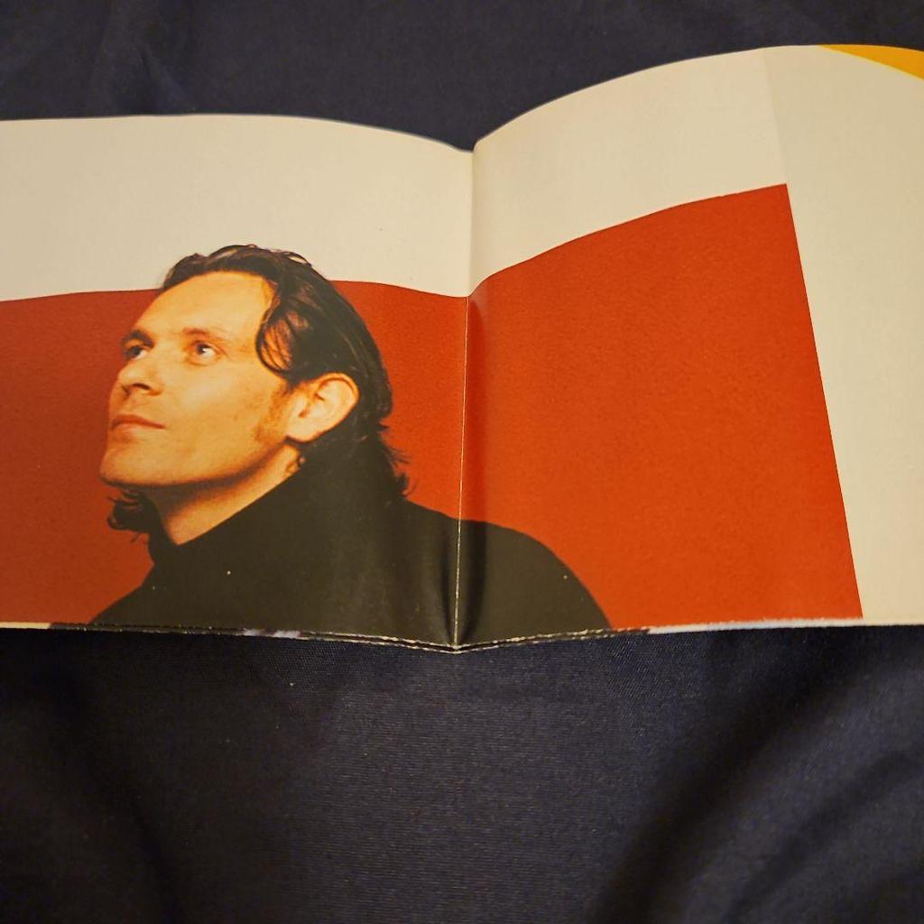 [USED] WET WET WET Strange